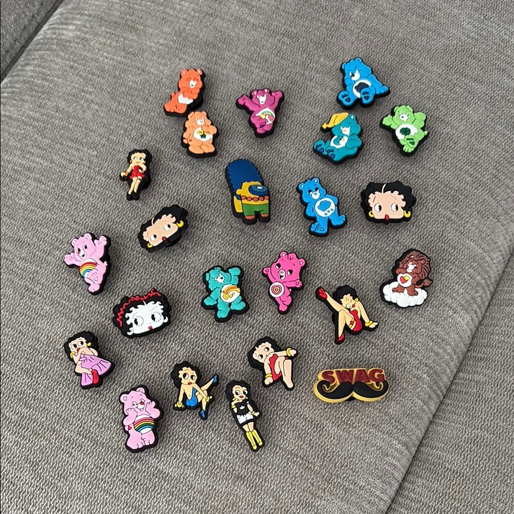 Colorful Cartoon Character Pins Set